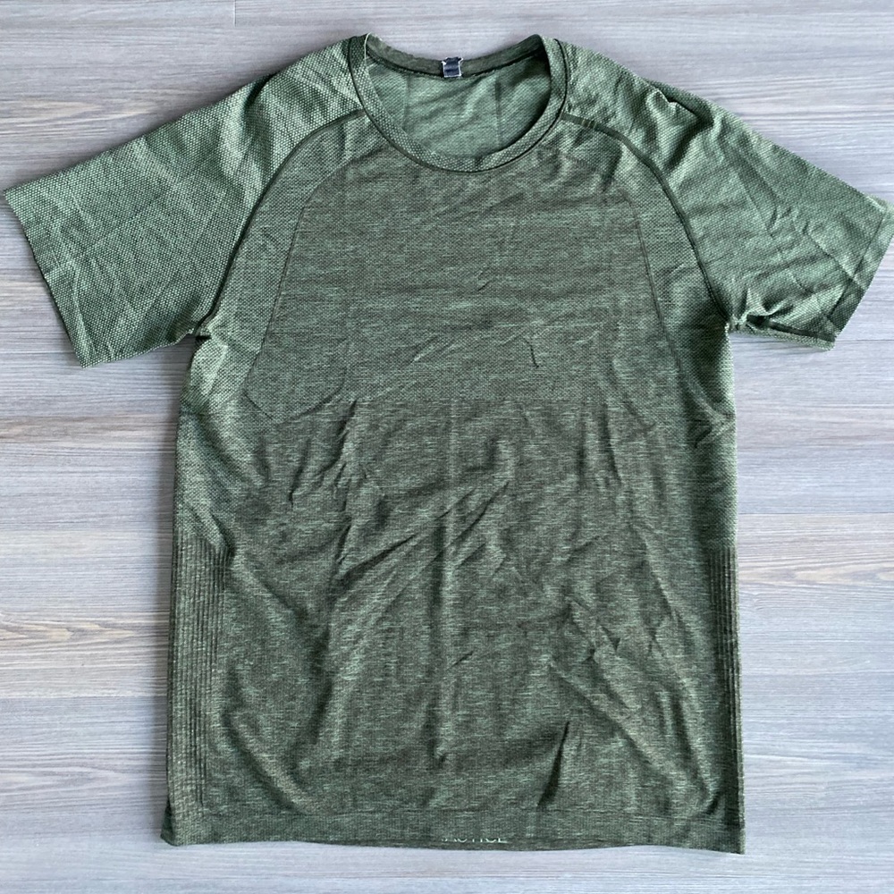 Lululemon mens green tee size large